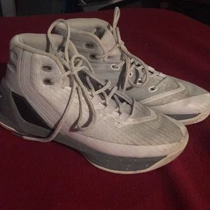 Steph Curry Under Armour basketball shoes 5y